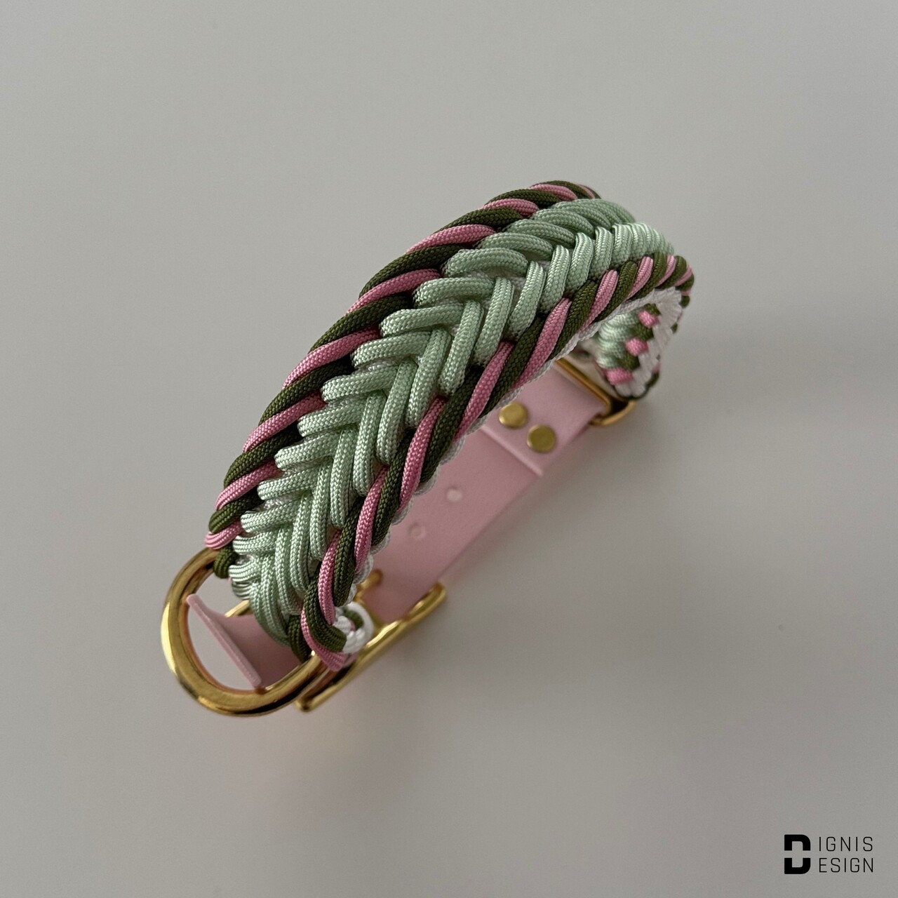 obroża z paracordu - bloom; paracord; dignis design; akcesoria dla psów; obroża pleciona