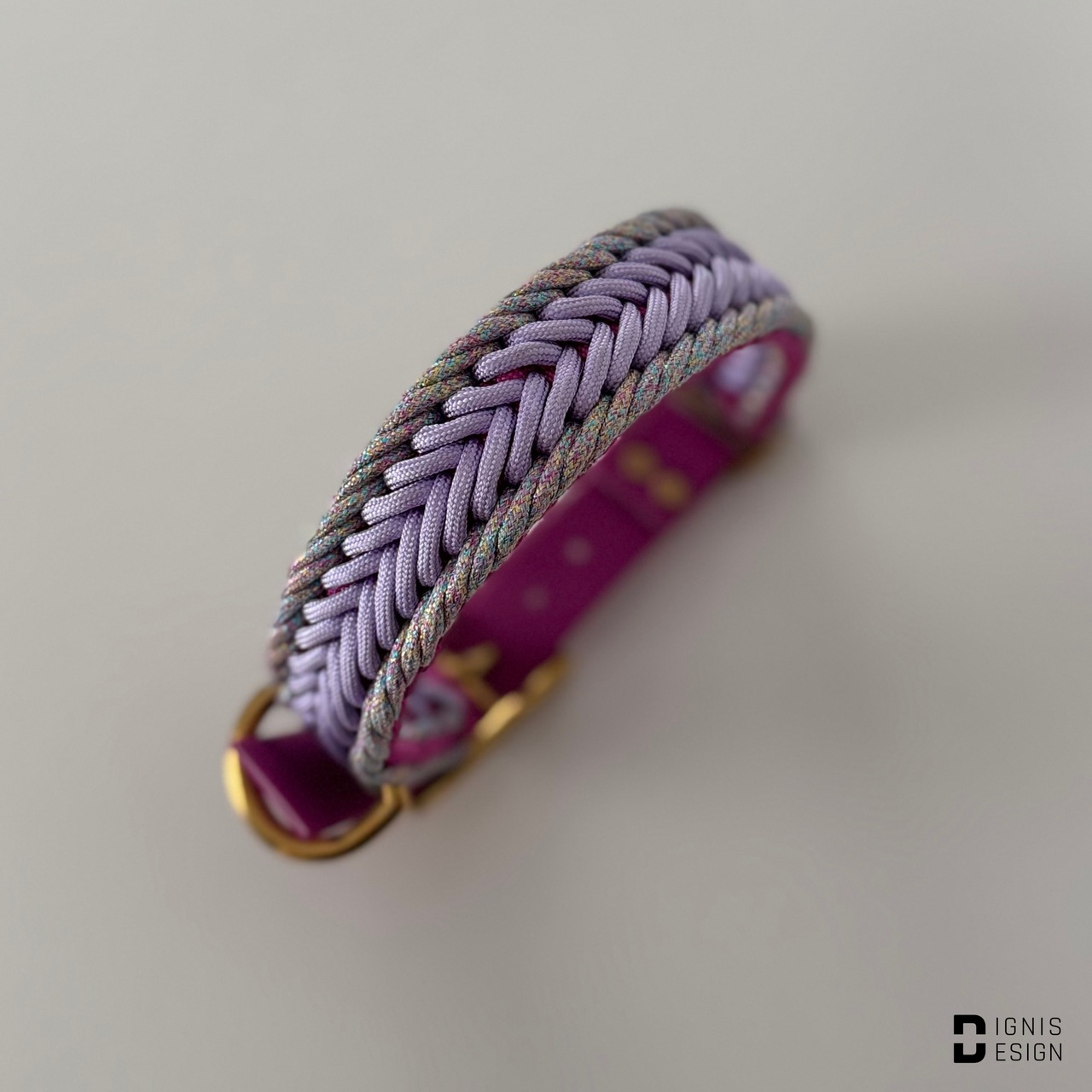 obroża z paracordu - crystal; dignis design; paracord; obroża pleciona; akcesoria dla psów