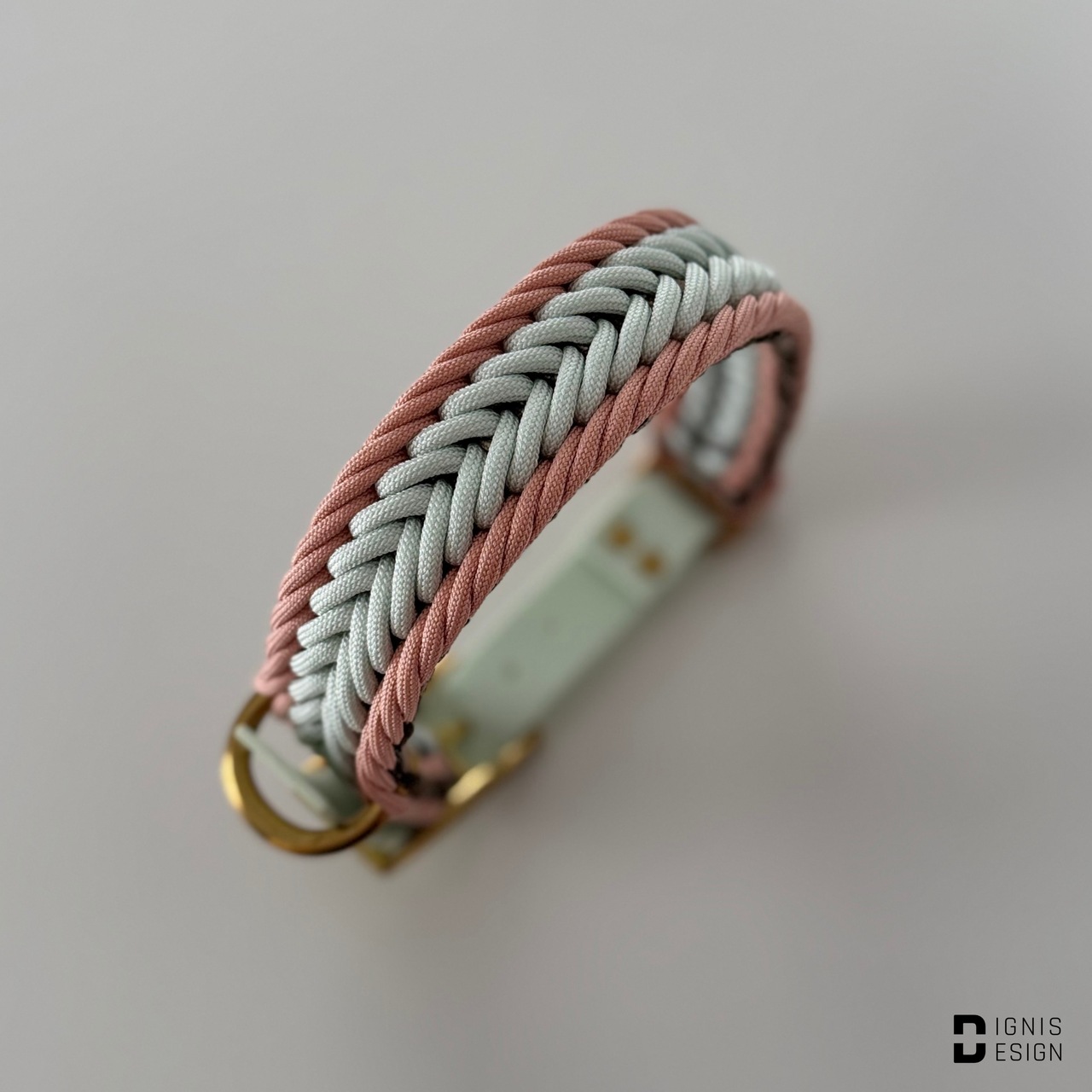 obroża z paracordu - path; dignis design; paracord; obroża pleciona; akcesoria dla psów